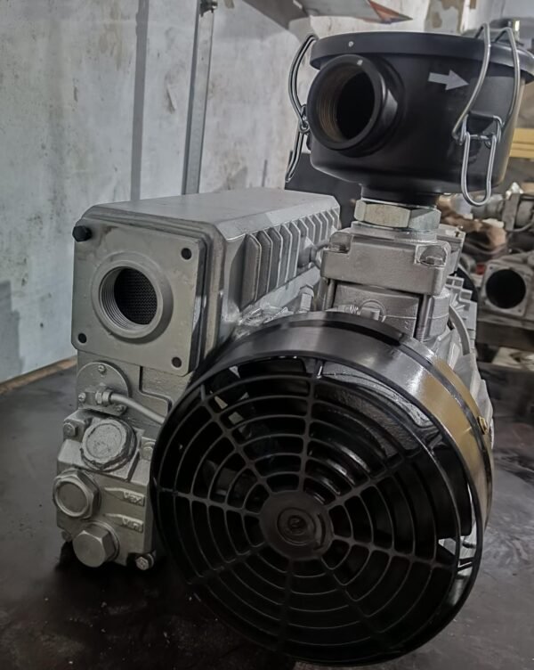 Vacuum  Pump 40 OL - Image 3
