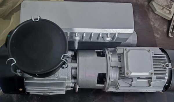 Vacuum  Pump 40 OL